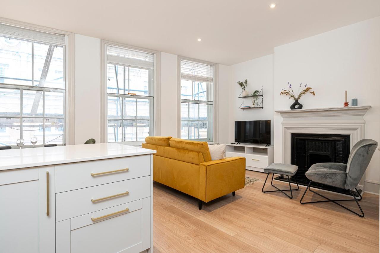Stylish 1 Bed Flats In Soho, Next To Piccadilly Circus And Trafalgar Square 런던 외부 사진