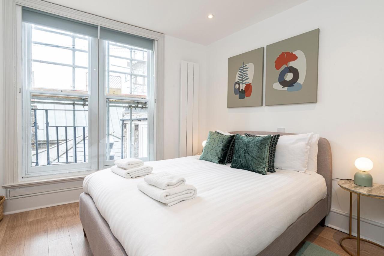 Stylish 1 Bed Flats In Soho, Next To Piccadilly Circus And Trafalgar Square 런던 외부 사진