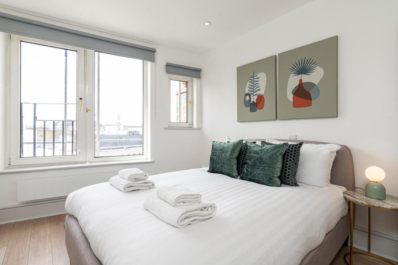 Stylish 1 Bed Flats In Soho, Next To Piccadilly Circus And Trafalgar Square 런던 외부 사진