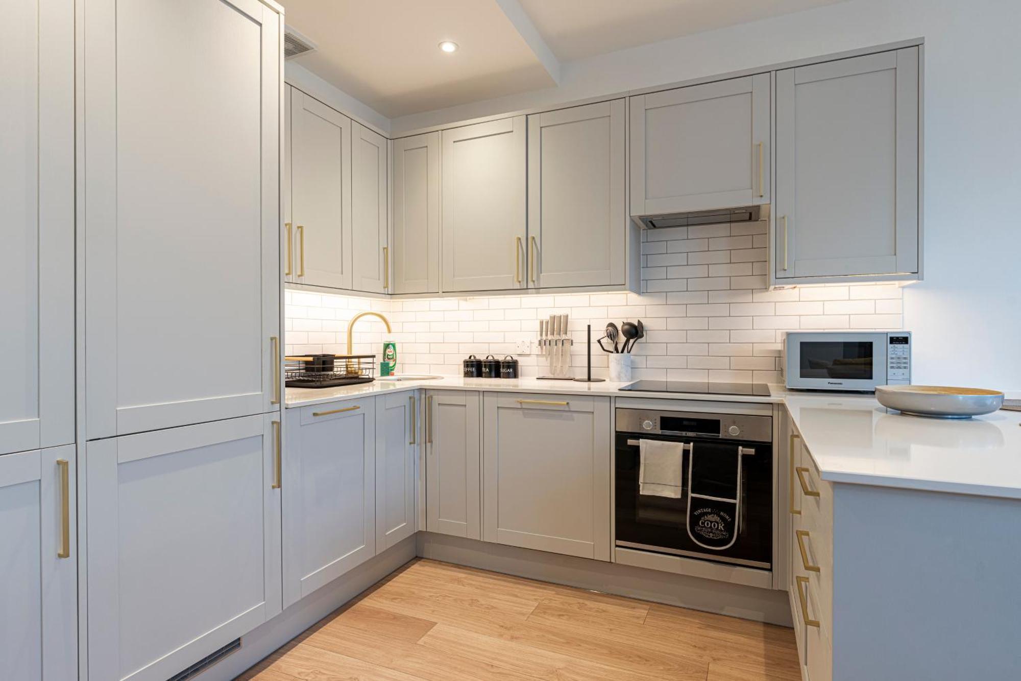 Stylish 1 Bed Flats In Soho, Next To Piccadilly Circus And Trafalgar Square 런던 외부 사진